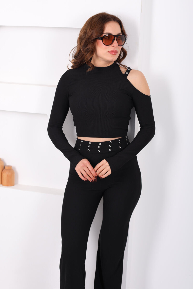 Omuz Dekolteli Zımba Detaylı Siyah Kadın Pantolon-Crop Takım - 5