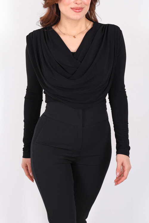 Omuz Pileli Degaje Yaka Kadın Siyah Sandy Bluz - Berox (1)