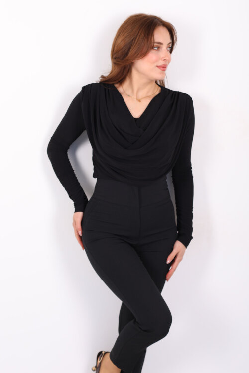 Omuz Pileli Degaje Yaka Kadın Siyah Sandy Bluz - Berox