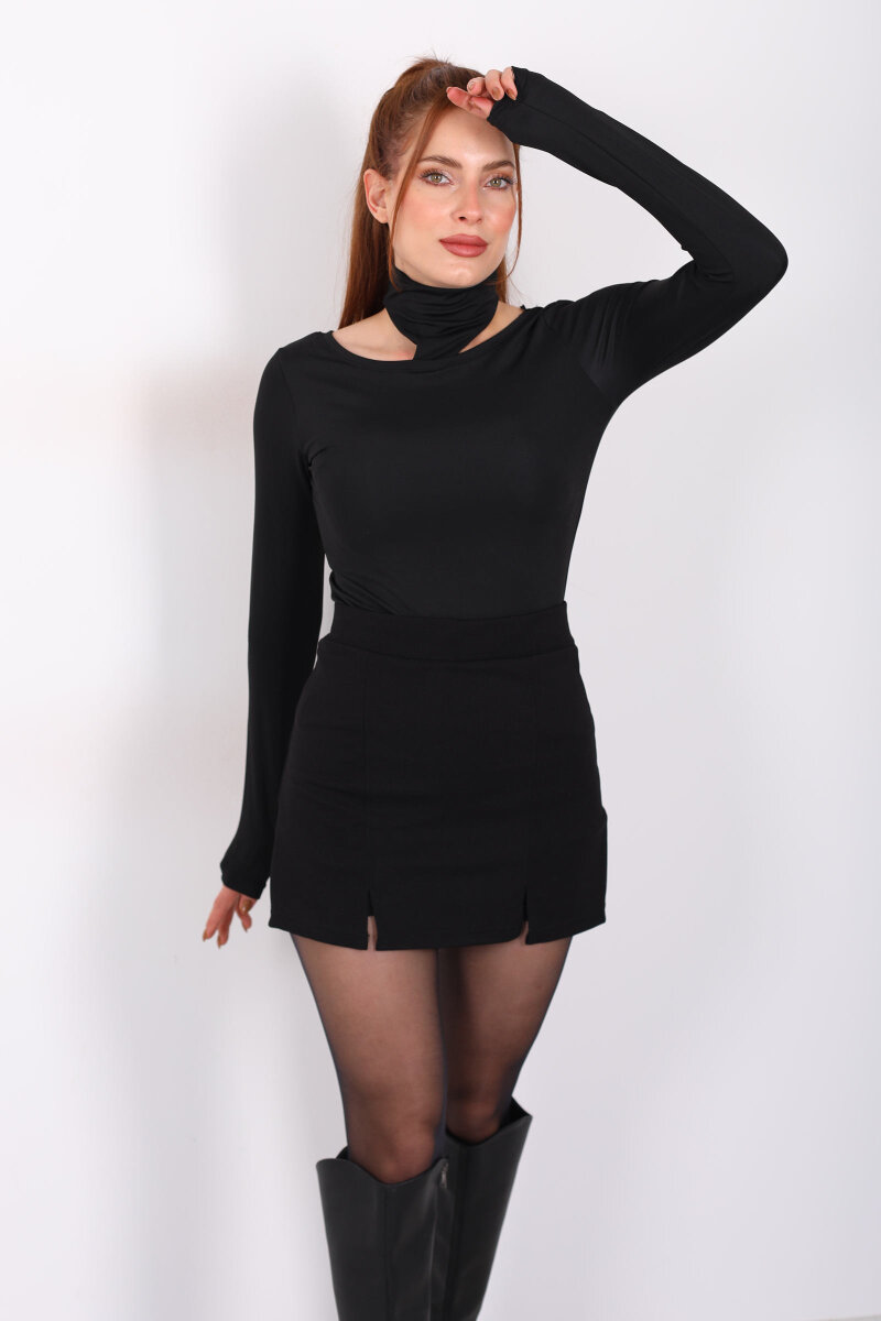 Omuzları Açık Boyundan Geçirmeli Siyah Kadın Bluz - 1