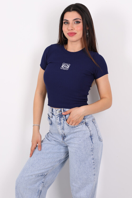 Önü Nakışlı Bisiklet Yaka Ottoman Lacivert Kadın Bluz - 3