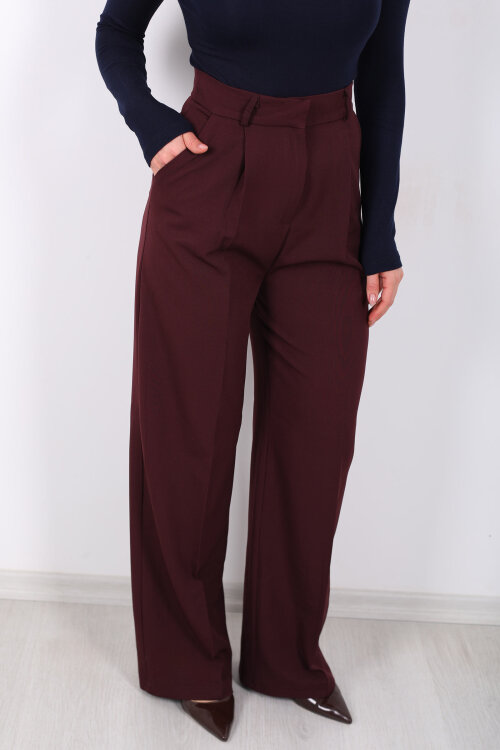 Önü Pensli Bordo Kadın Pileli Pantolon - Berox (1)
