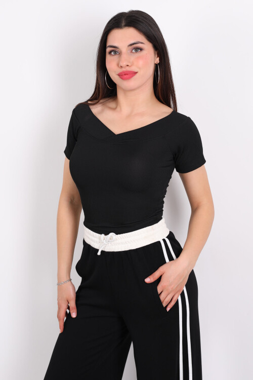 Ottoman Kayık Yaka Siyah Kadın Crop - 1
