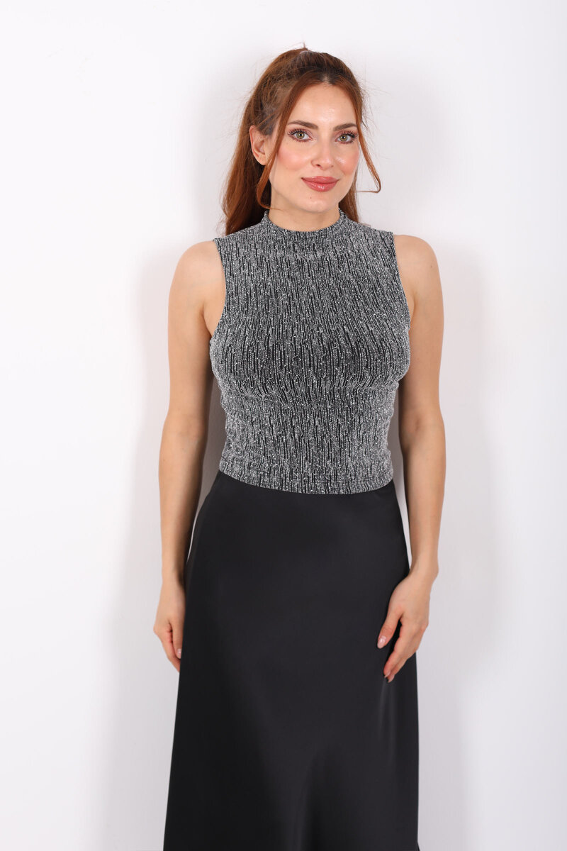 Parıltılı Kolsuz Gümüş Kadın Bluz - 6