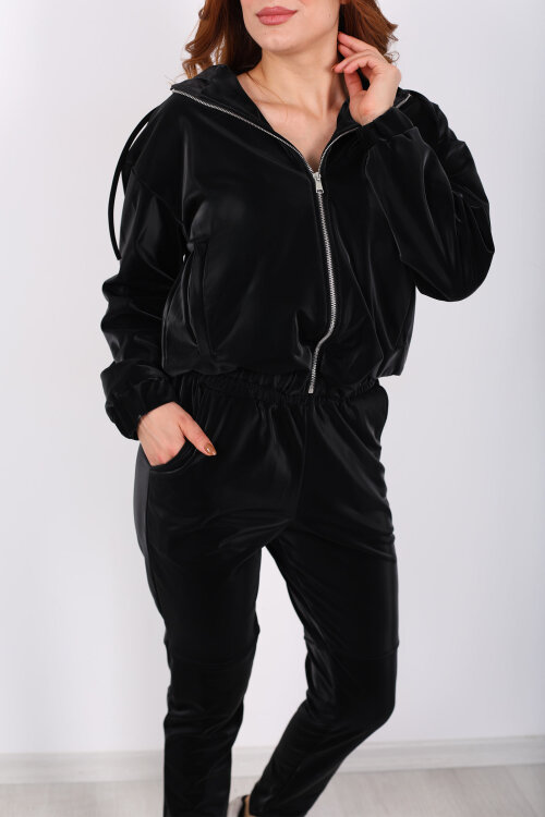 Parlak Sıvama Siyah Kadın Deri Kapüşonlu Takım - Berox (1)