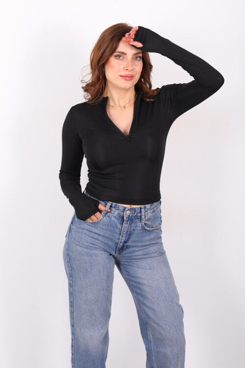 Parmak Geçirmeli Yarım Fermuarlı Siyah Kadın Slim Bluz - Berox