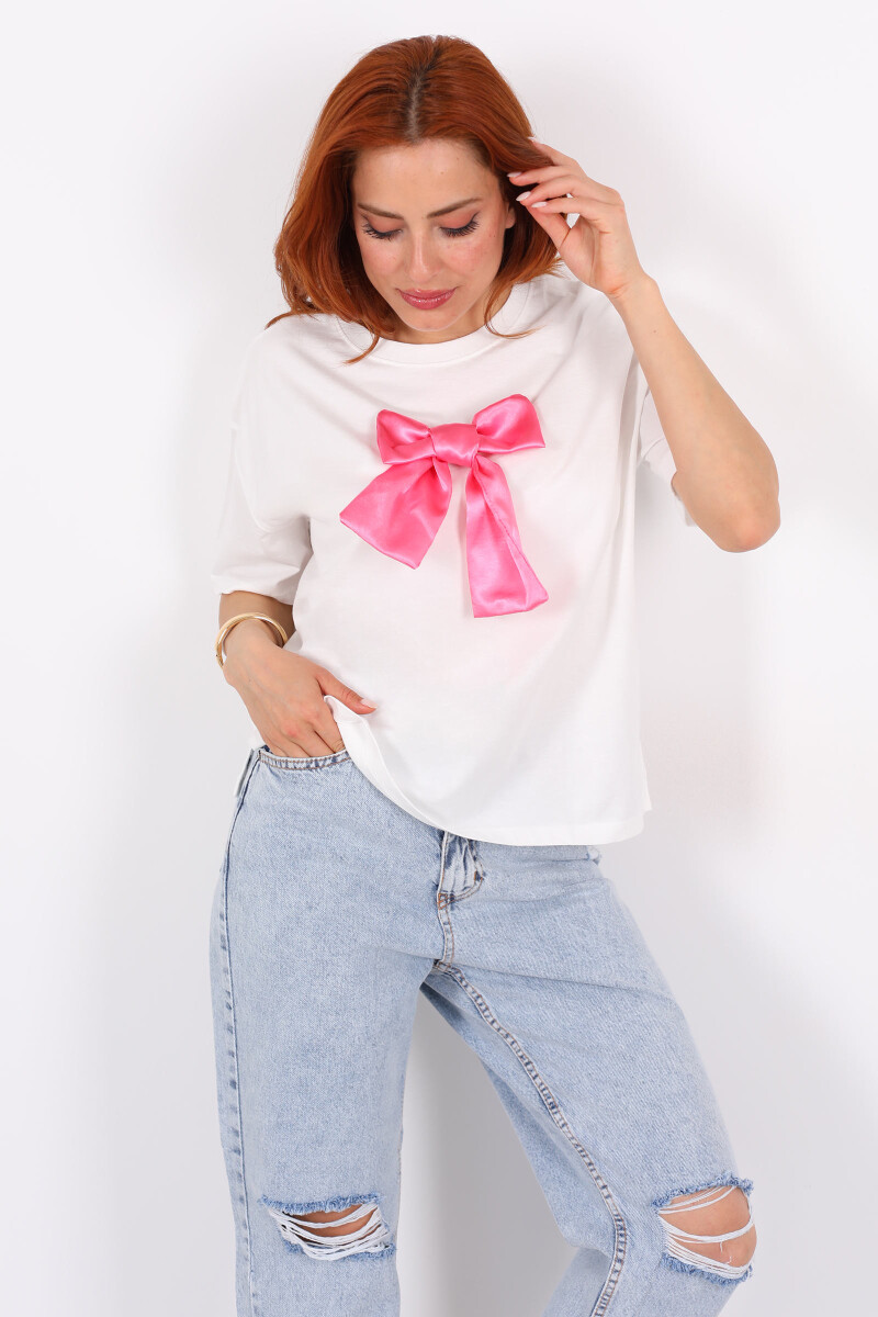 Pembe Kurdeleli Bisiklet Yaka Oversize Kadın T-Shirt - 3