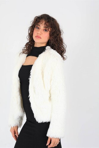 Sakallı Peluş Beyaz Kadın Ceket - 3
