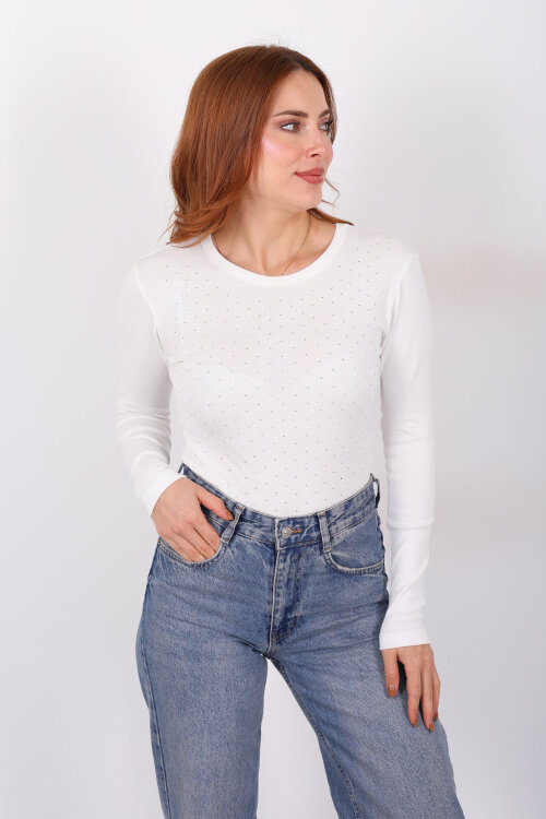 Serpme Taş Detaylı Beyaz Kadın Basic Bluz - Berox
