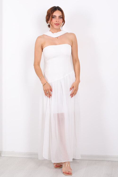 Straplez Eteği Tül Şal Aksesuarlı Yırtmaçlı Beyaz Kadın Elbise - 8