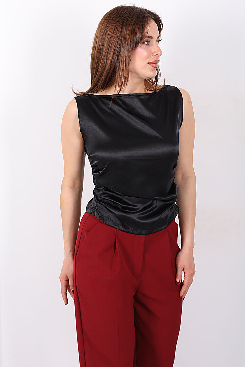 Sırt Dekolteli Drapeli Kolsuz Siyah Kadın Saten Bluz - 5
