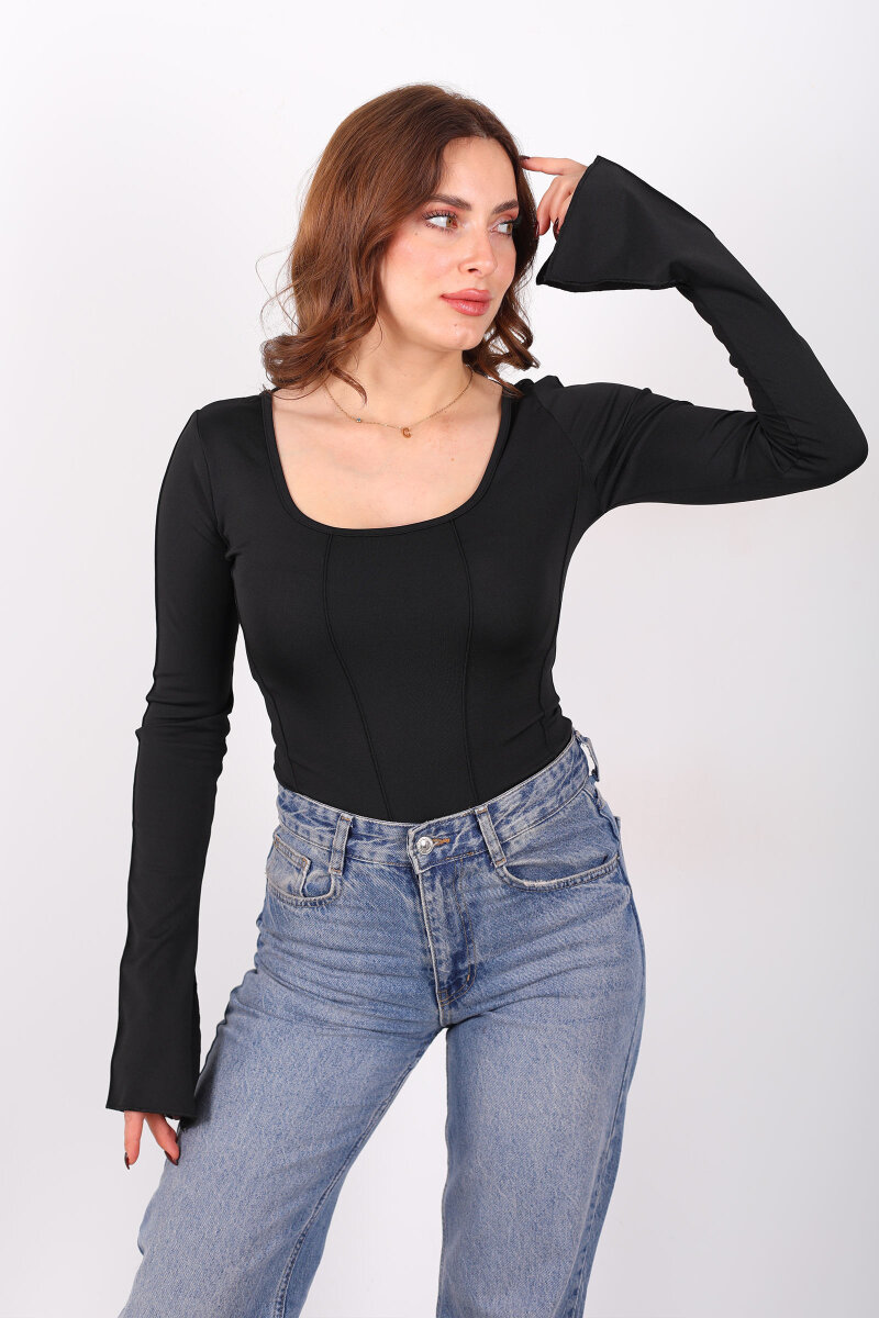 Sırtı Bağlamalı Ters Dikişli Siyah Kadın İspanyol Kol Bluz - 4