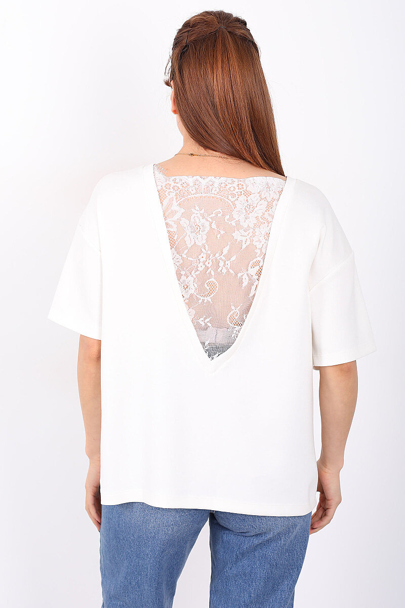 Sırtı V Dantel Detaylı Kadın Beyaz Oversize T-Shirt - 2