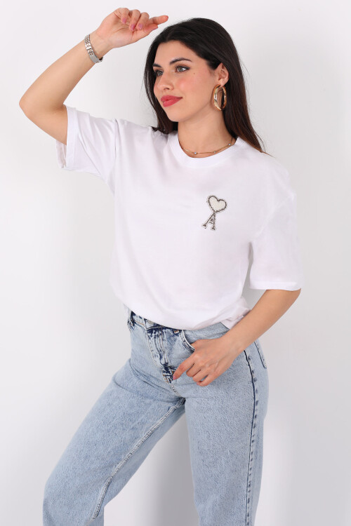 A Kalp Taş Baskılı Kısa Kol Beyaz Kadın T-Shirt 