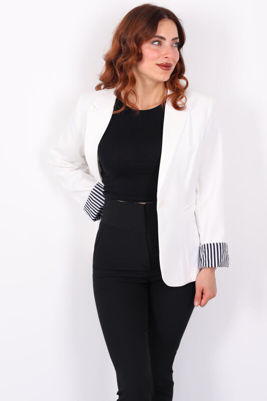 Tek Düğme Cep Kapaklı Çizgili Garnili Ekru Kadın Blazer Ceket - 6