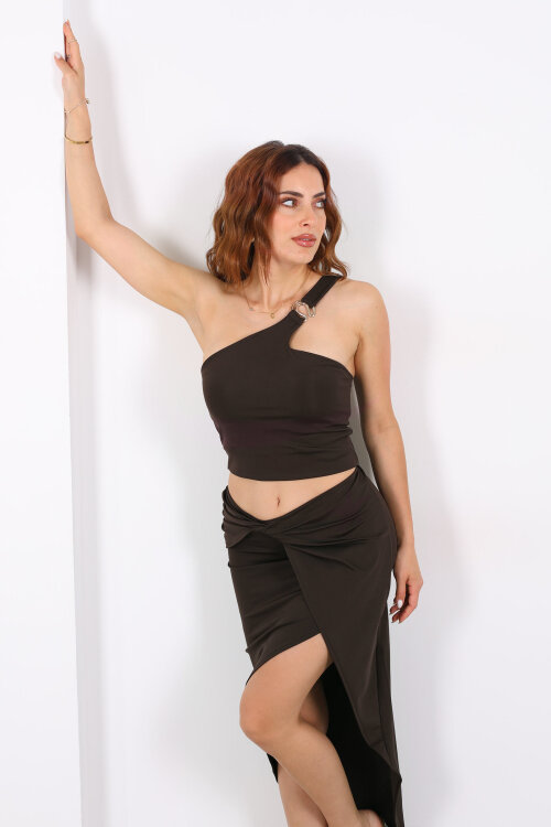 Toka Detaylı Asimetrik Kesim Etekli Acı Kahve Kadın Takım - 6