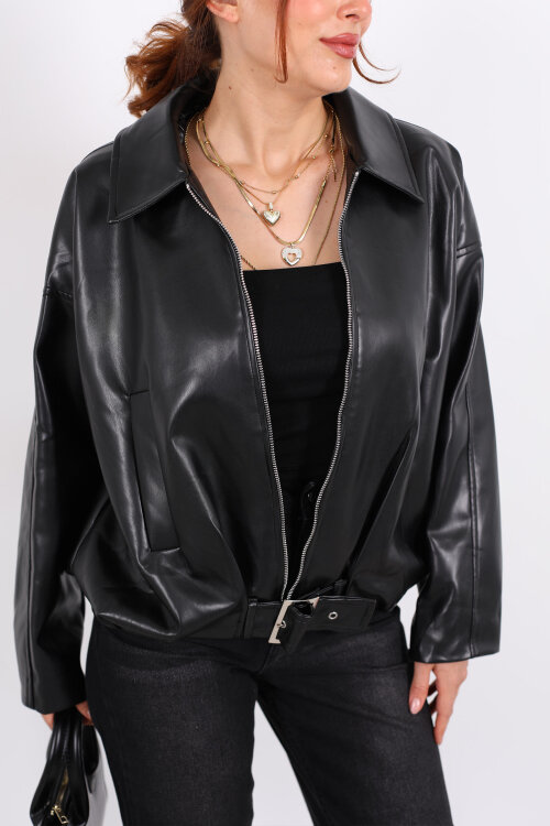 Toka Detaylı Kemerli Siyah Kadın Deri Mont - Berox (1)