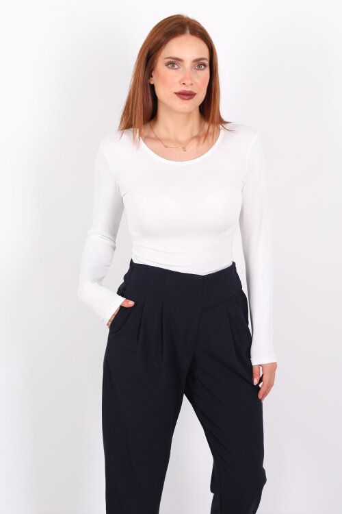 Uzun Kol Bisiklet Yaka Beyaz Çıtçıtlı Kadın Body - 3