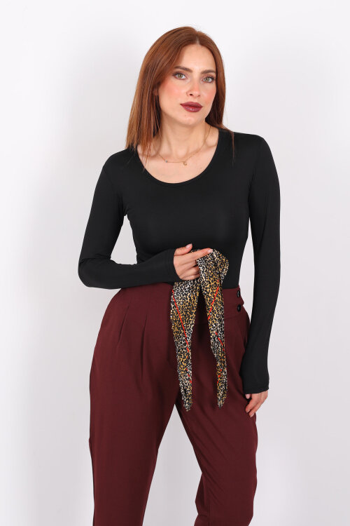 Uzun Kol Bisiklet Yaka Siyah Çıtçıtlı Kadın Body - 6