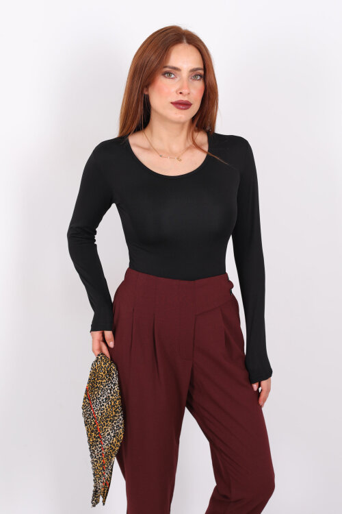 Uzun Kol Bisiklet Yaka Siyah Çıtçıtlı Kadın Body - Berox