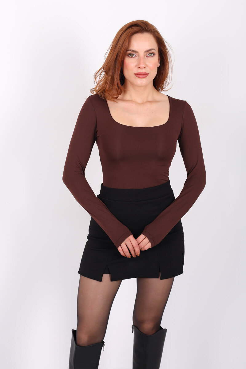 Uzun Kol Kare Yaka Acı Kahve Çıtçıtlı Body - 3