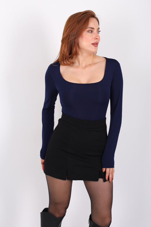 Uzun Kol Kare Yaka Lacivert Çıtçıtlı Body - 3