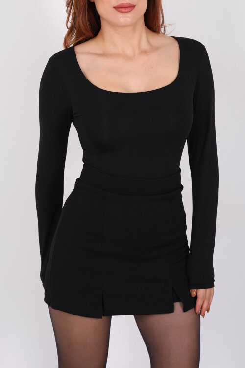 Uzun Kol Kare Yaka Siyah Çıtçıtlı Body - Berox (1)