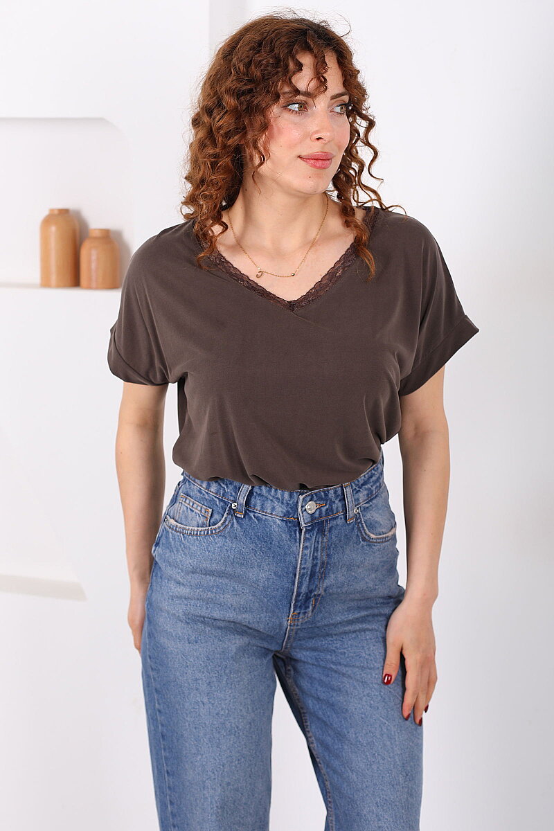 V Yaka Dantelli Kısa Kol Kahverengi Kadın Bluz - 5