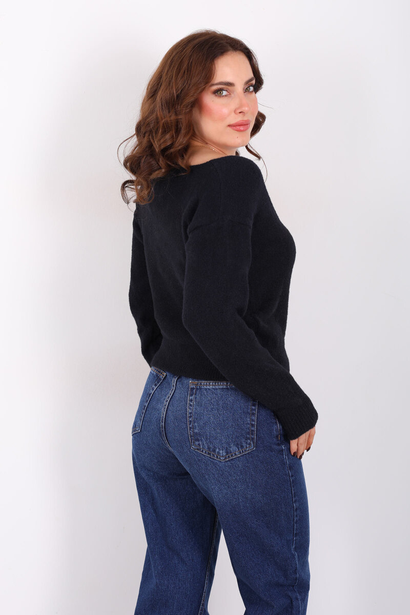 V Yaka Düğmeli Yumoş Siyah Kadın Triko Hırka - 5