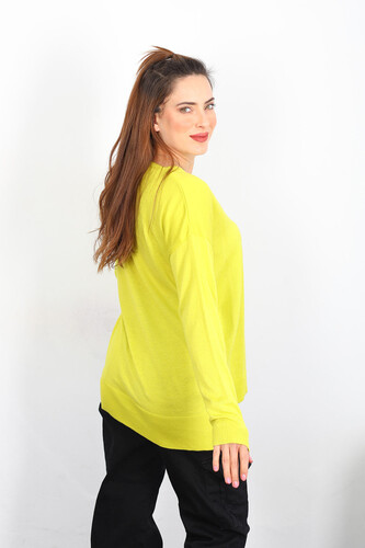 V Yaka Salaş Triko Yeşil Kadın Kazak - 3