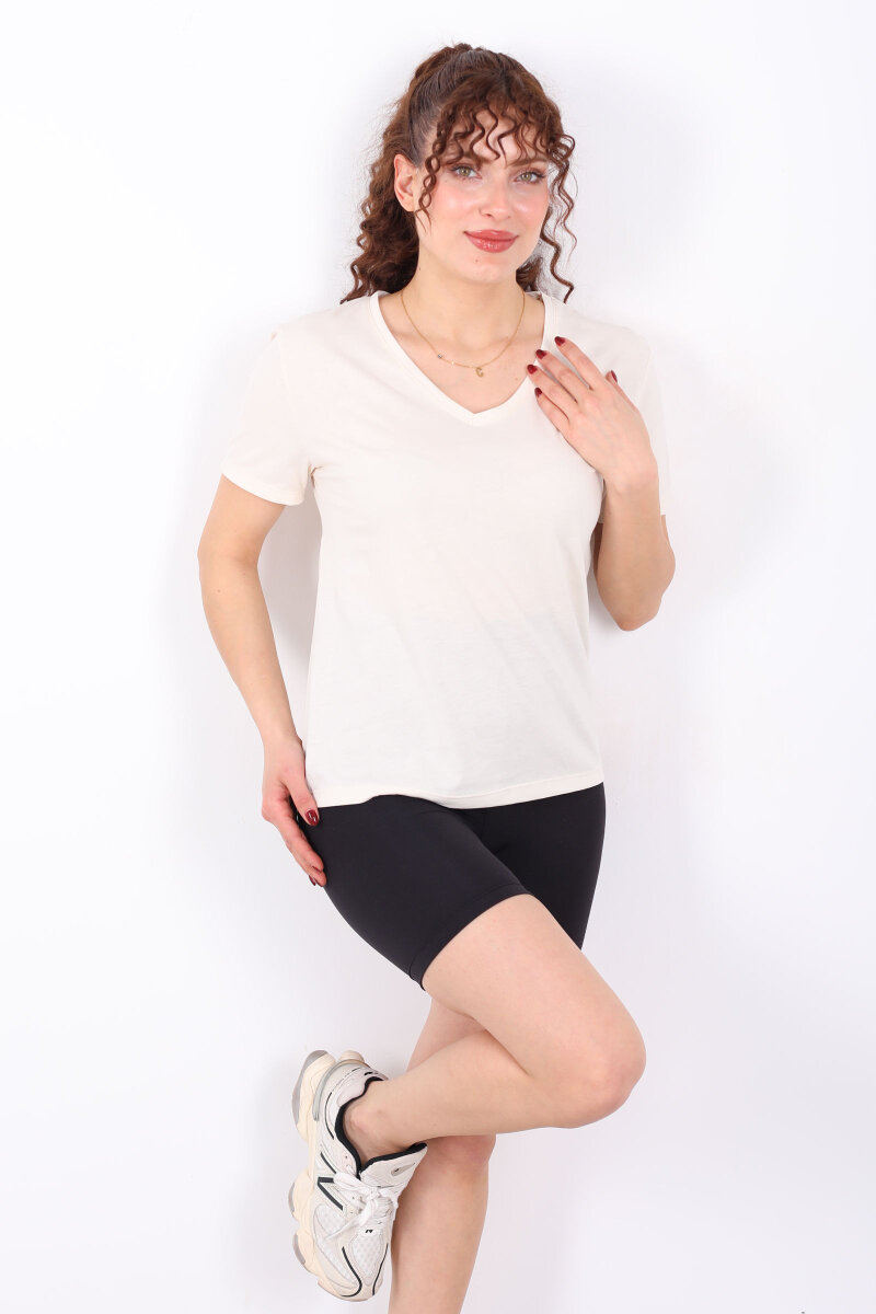 V Yaka Slim Krem Kadın T-Shirt - 3