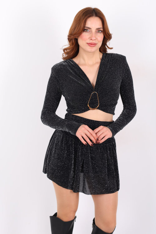 V Yaka Vatkalı Aksesuar Detaylı Siyah Kadın Simli Crop - 4