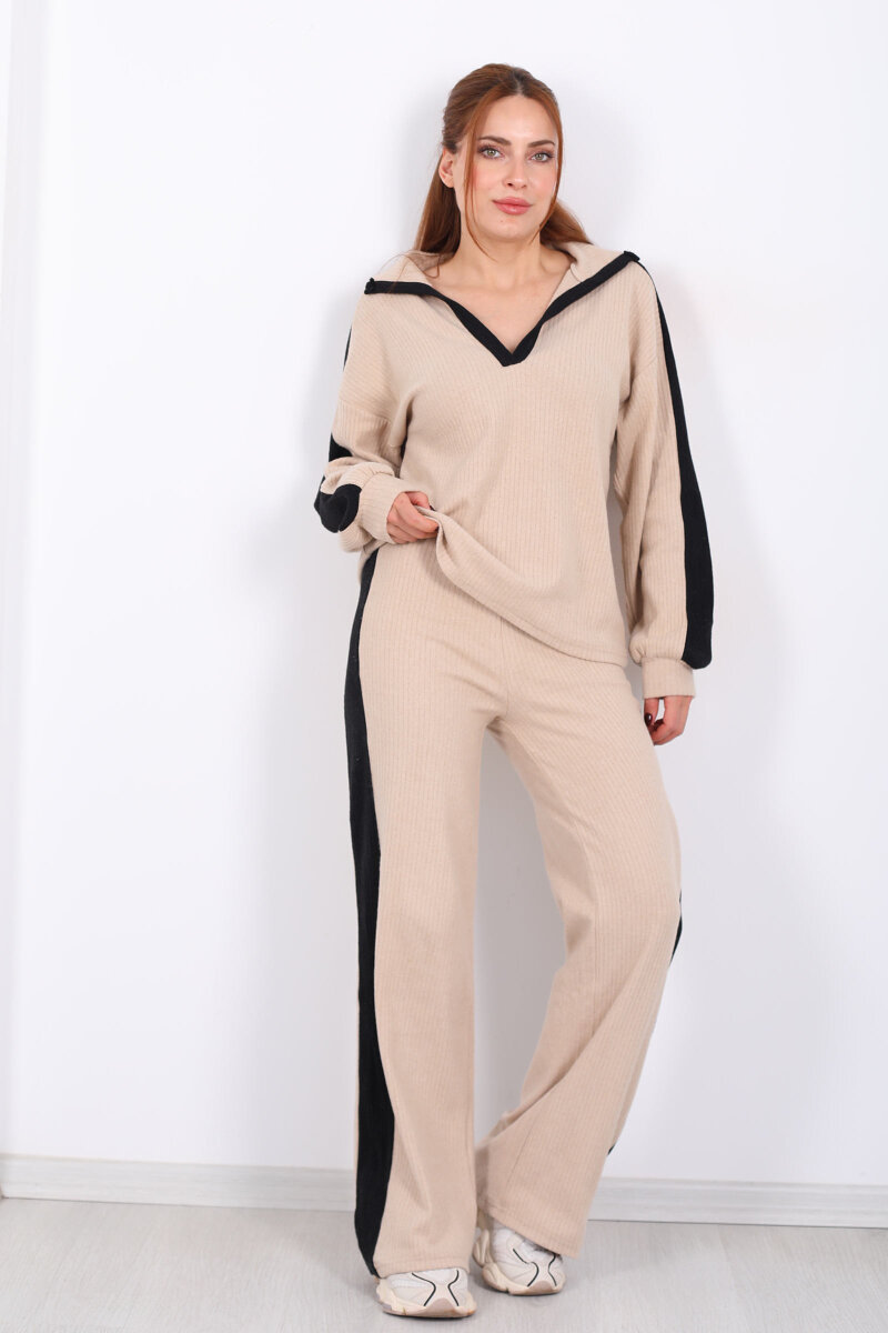 V Yaka Yanları Şeritli Bol Paça Bej Kadın Yumoş Takım - 1