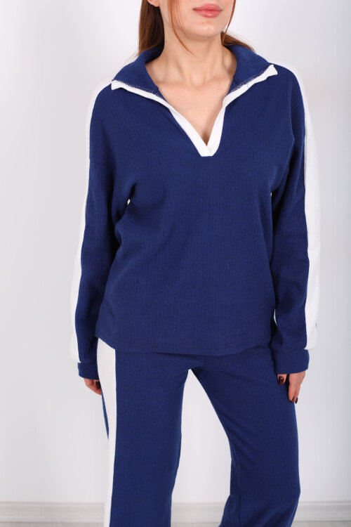 V Yaka Yanları Şeritli Bol Paça Mavi Kadın Yumoş Takım - Berox (1)