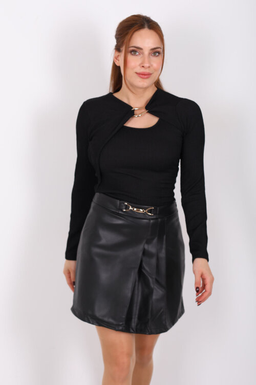 Yaka Dekolteli Aksesuarlı Siyah Kadın Bluz - 6