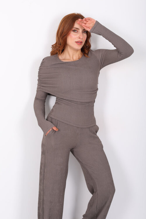 Yaka Detaylı Büzgülü Vizon Kadın Fitilli Takım - Berox