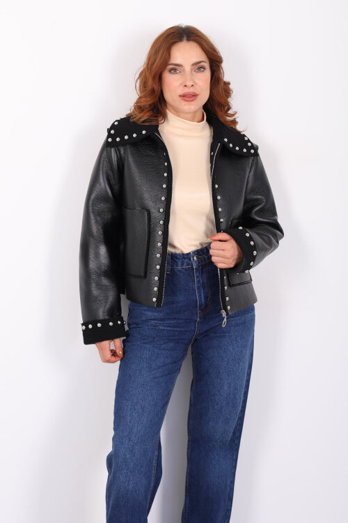 Yaka Kürklü Zımbalı Siyah Kadın Deri Mont - 5