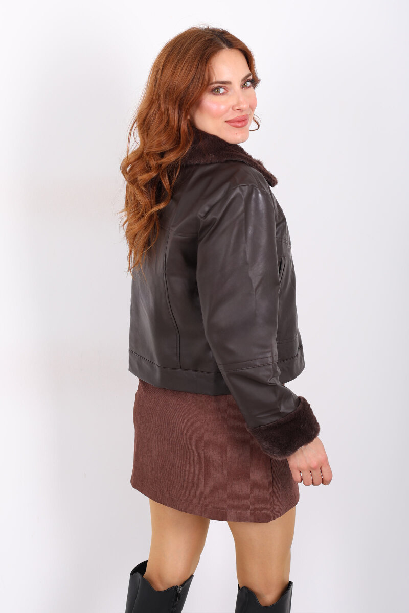 İçi Kürklü Yaka Tokalı Acı Kahve Kadın Deri Ceket - 6
