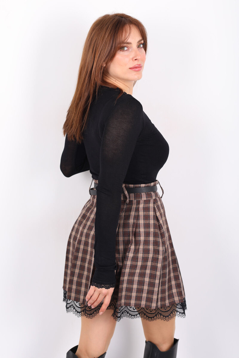 Yaka Ve Kol Dantel Detaylı Kadın Siyah Bluz - 4