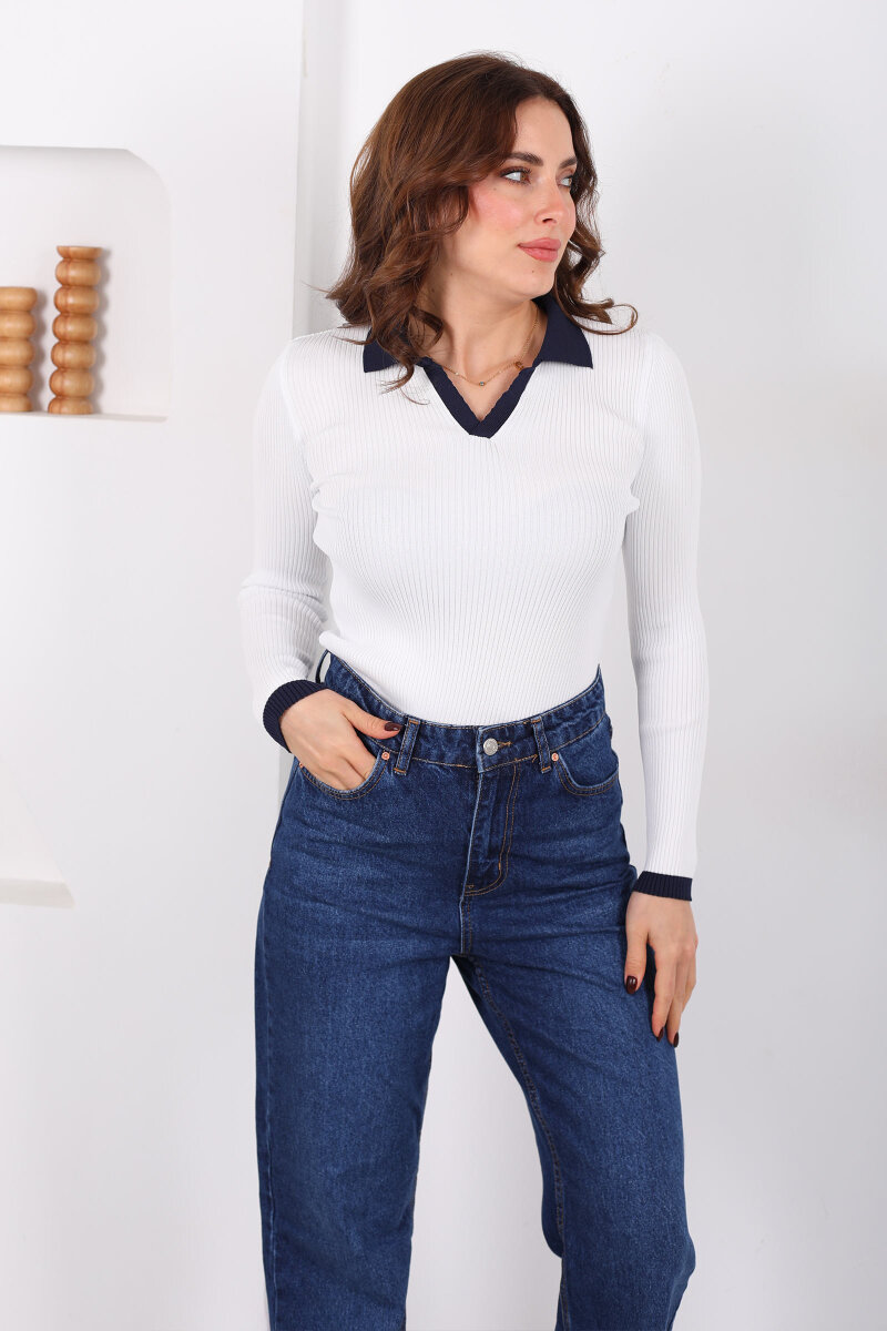 Yaka Ve Kol Şeritli Beyaz Kadın Triko Kazak - 1