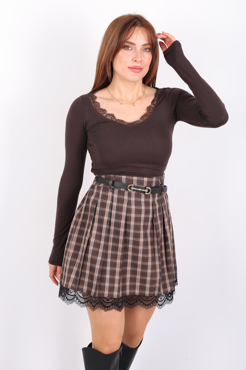 Yakası Dantelli Kahverengi Kadın Bluz - 1