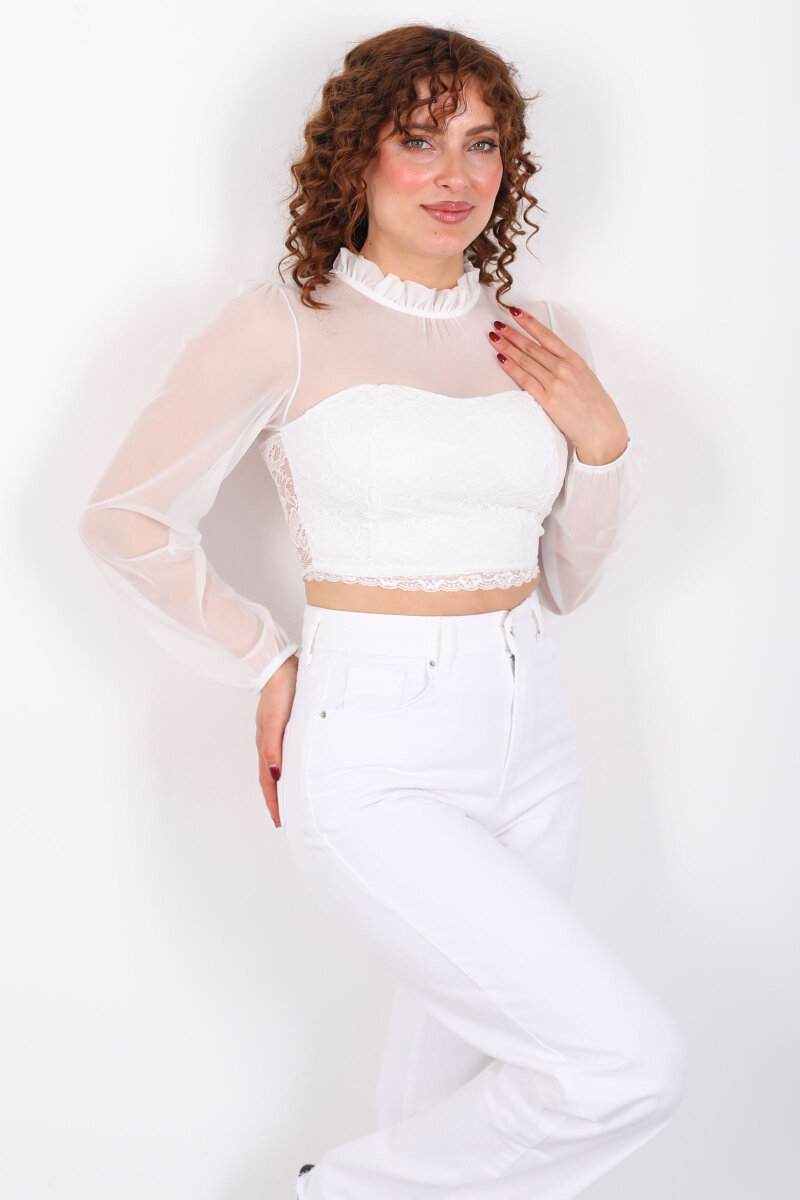 Yakası Fırfırlı Tül Detaylı Beyaz Kadın Dantel Bluz - 3