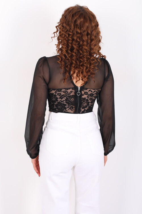 Yakası Fırfırlı Tül Detaylı Siyah Kadın Dantel Bluz - Berox (1)