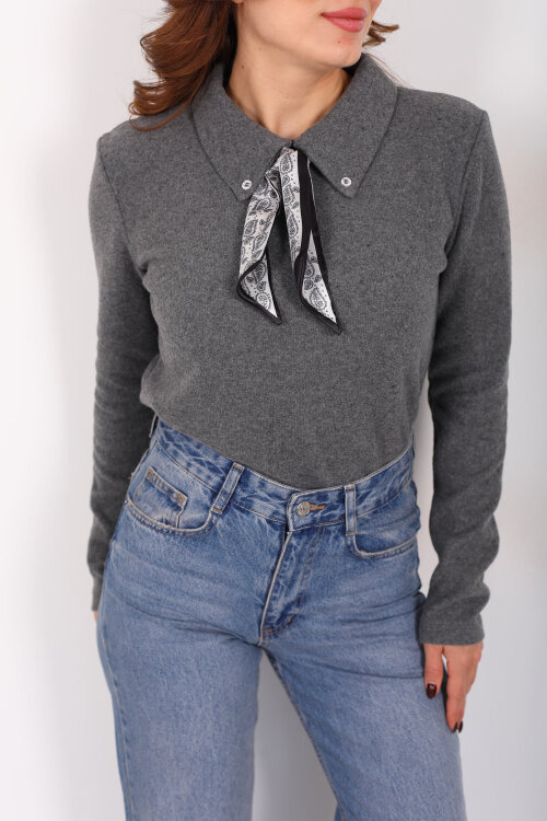 Yakası Fularlı Antrasit Kadın Selanik Bluz - Berox (1)