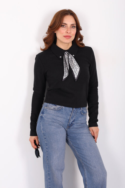 Yakası Fularlı Siyah Kadın Selanik Bluz - 5