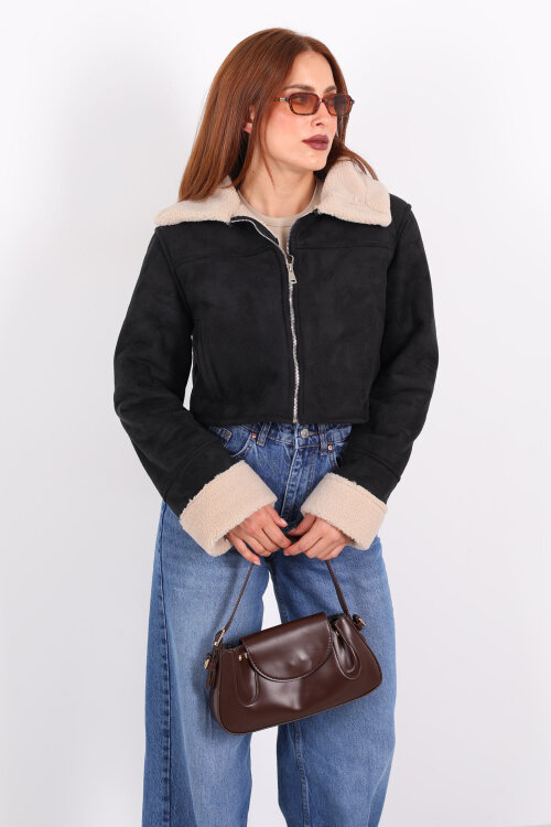 Yakası Kolları Kürklü Süet Siyah Kadın Kısa Mont - 4