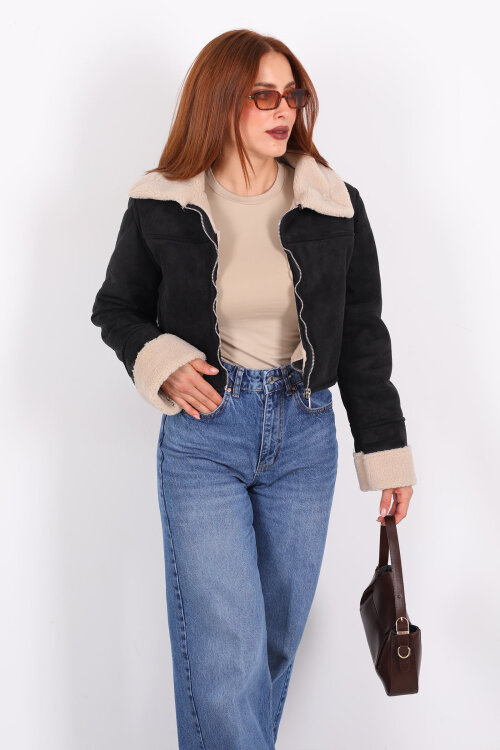 Yakası Kolları Kürklü Süet Siyah Kadın Kısa Mont - 3