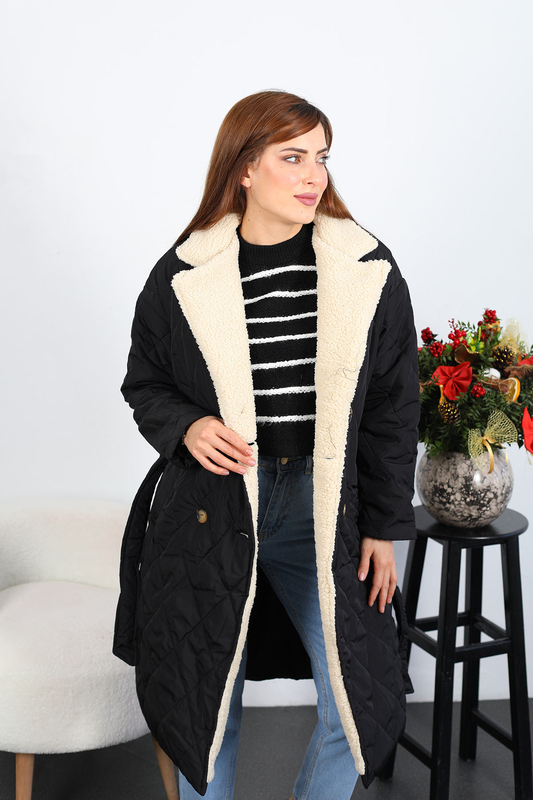 Yakası Kürklü Kadın Siyah Kapitone Uzun Mont - 2