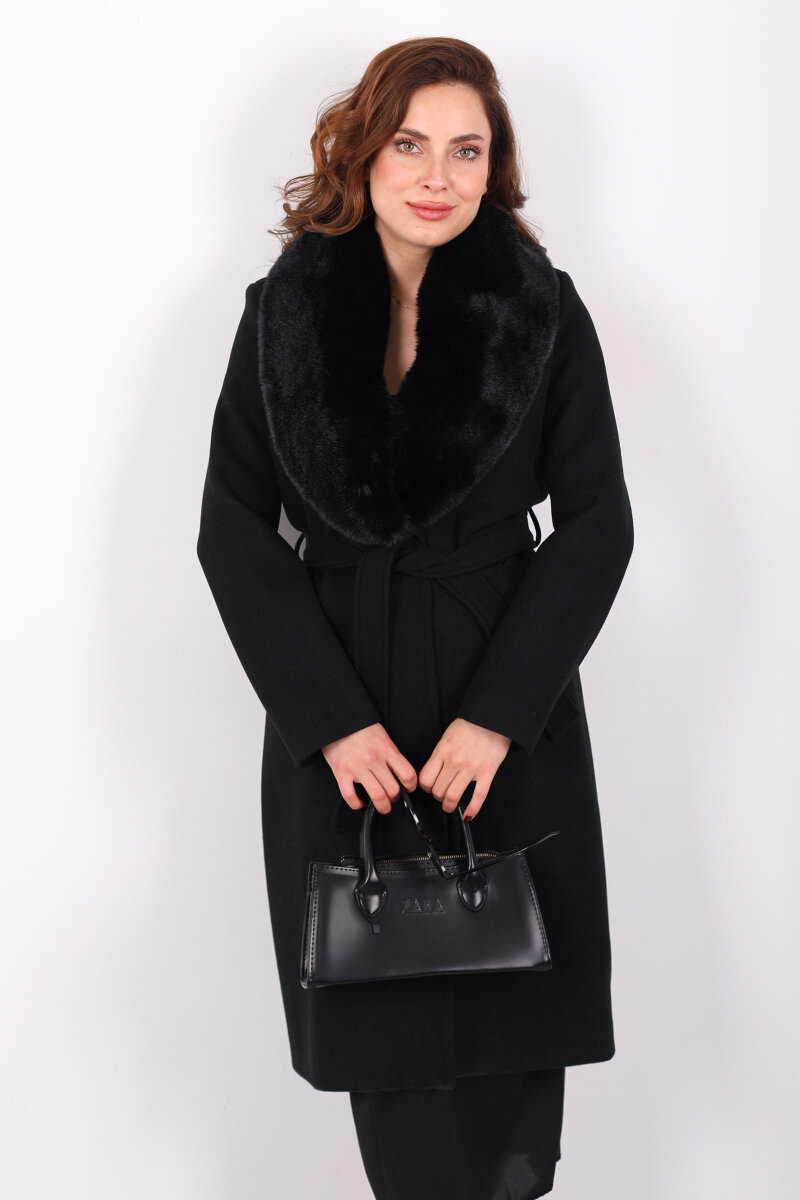 Yakası Kürklü Siyah Kadın Kuşaklı Kaşe Kaban - 1