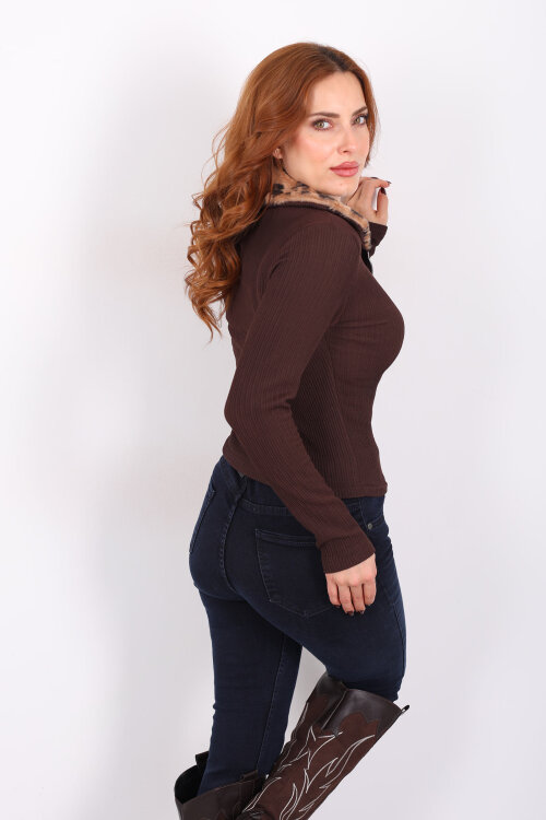 Yakası Leopar Kürklü Kahverengi Kadın Fitilli Ceket - 4